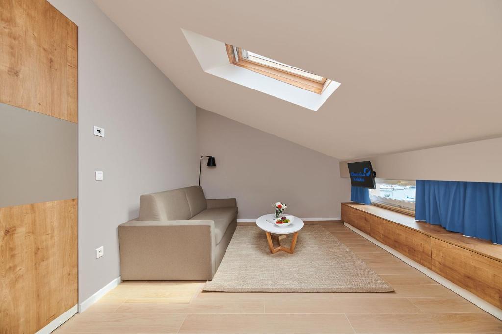 Ribarska Koliba Aparthotel Pula
