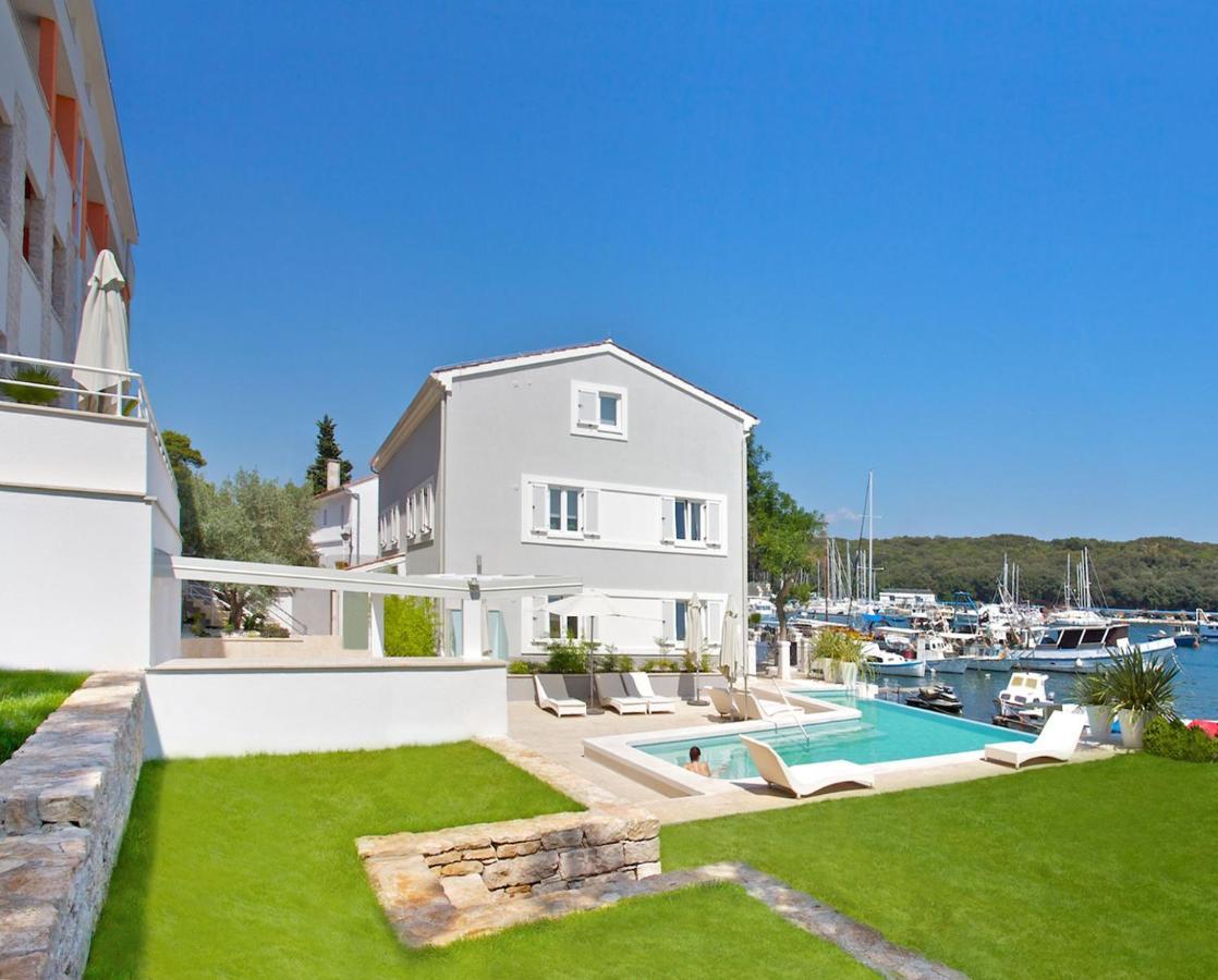 Ribarska Koliba 4* Pula
