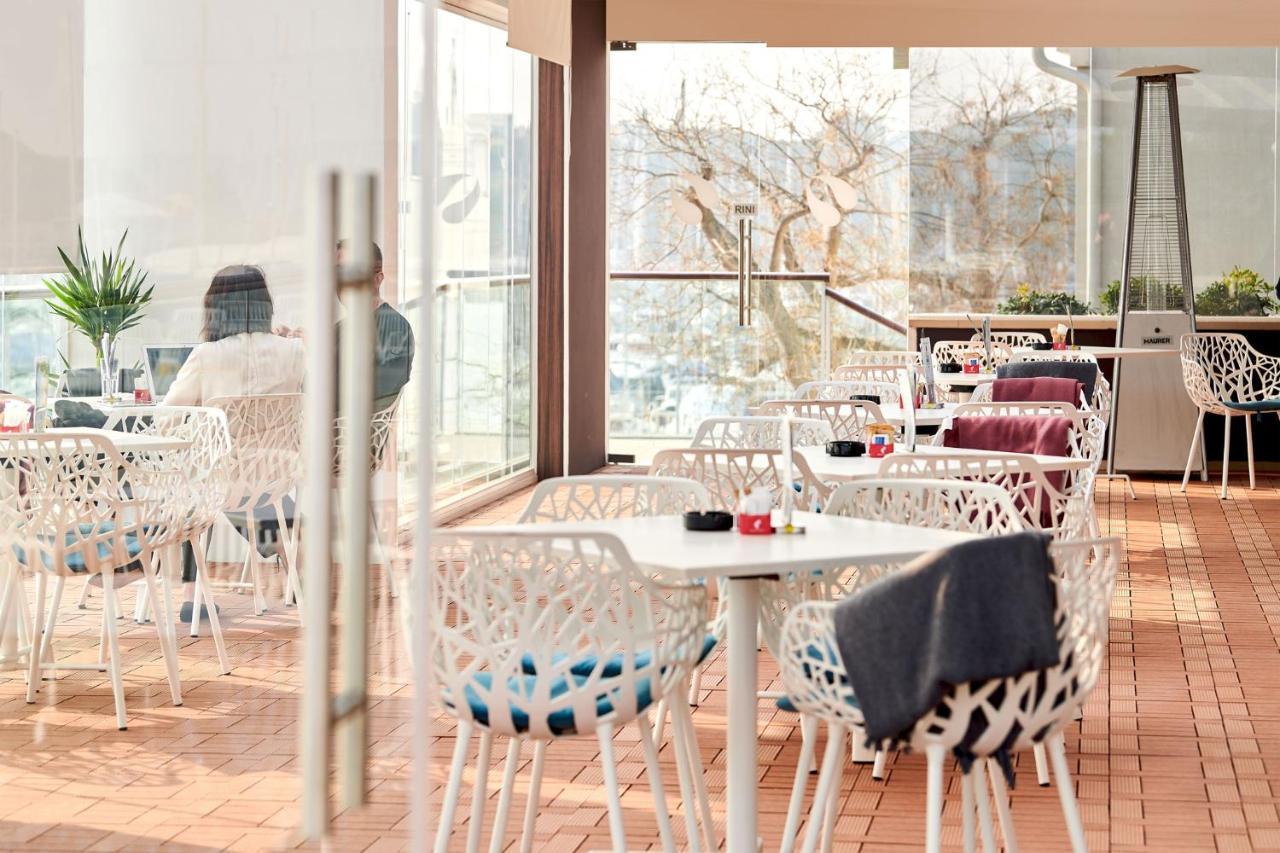 Ribarska Koliba Aparthotel 4*